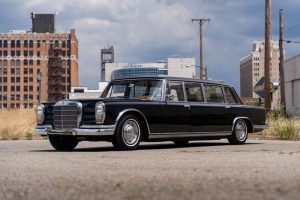 Mercedes-Benz-600